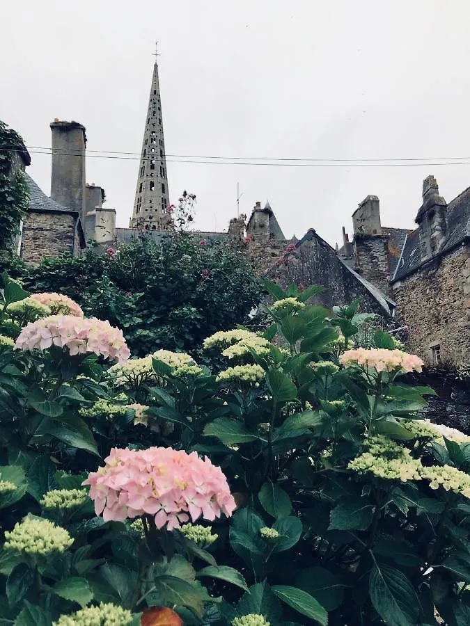 B&B Du Cloitre Treguier 0*,  France